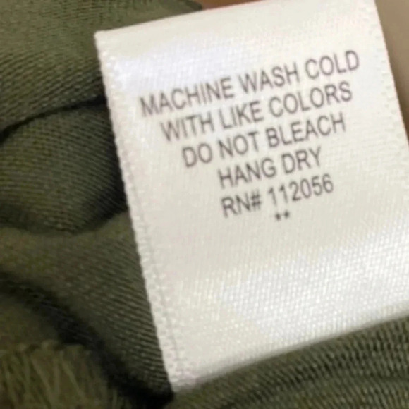 🆕Zenana Olive Lace-Trim Hi-Low Olive Tunic S🆕 - Picture 9 of 9